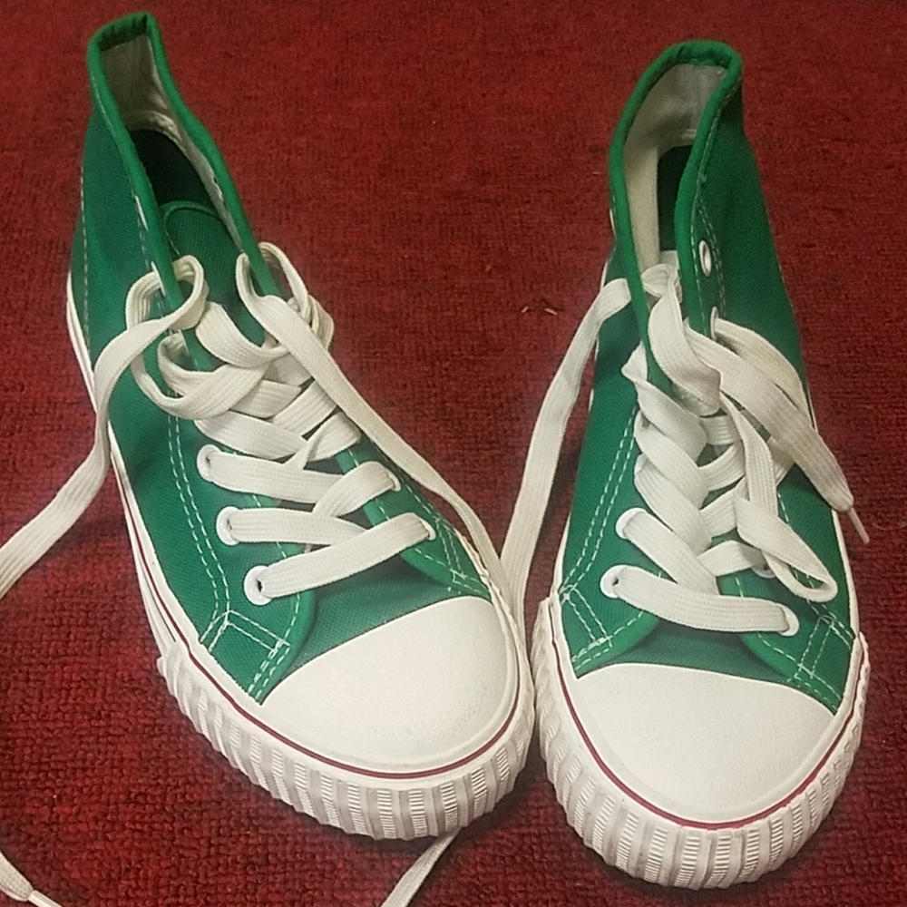 Sneaker